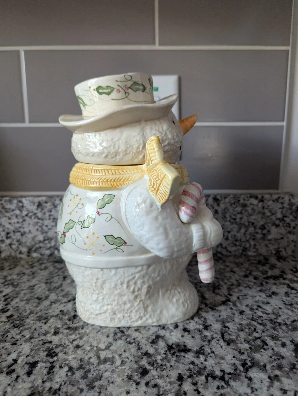 N/A vintage ceramic